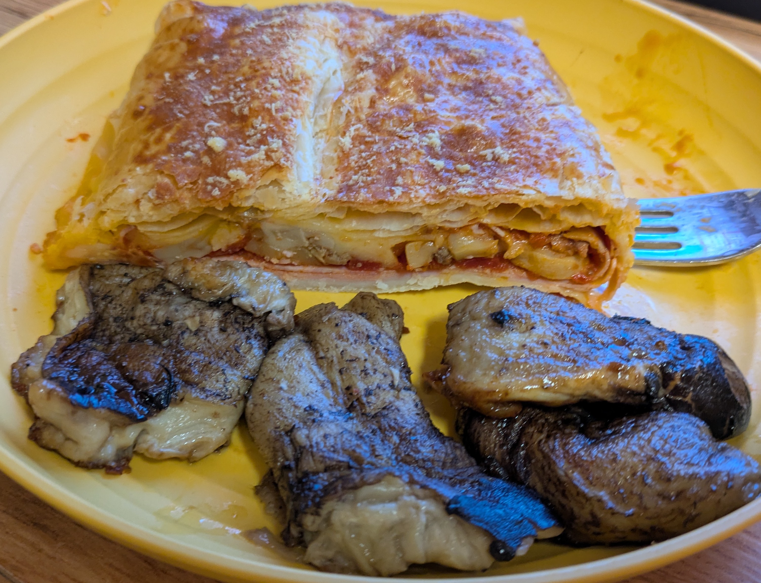 Strudel with mushrooms